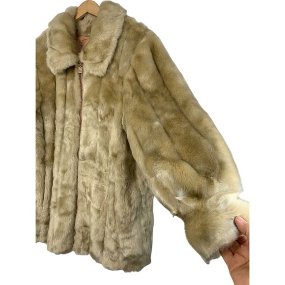 VTG Dennis Basso Womens Faux Fur Coat Large Blonde USA Zip Front Plush 8095 - Picture 1 of 12